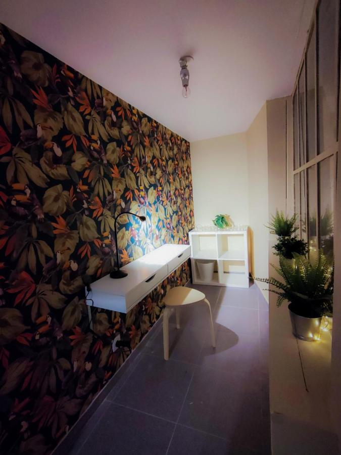 L'Echappee Belle - Terrasse 25M2 - Centre Ville - Lit Queen Size Сен-Кантен Экстерьер фото